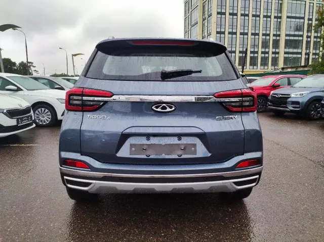 AG: предложение на { brand|capitalize }} Tiggo 4 