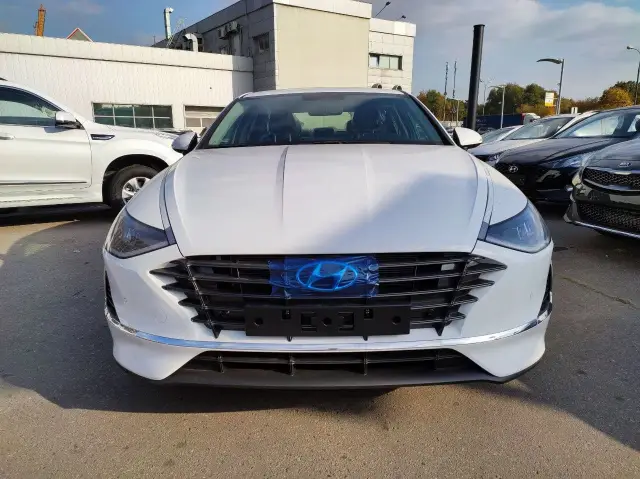 AG: предложение на { brand|capitalize }} Sonata 