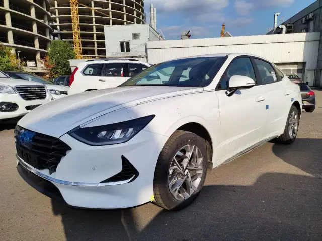 AG: предложение на { brand|capitalize }} Sonata
