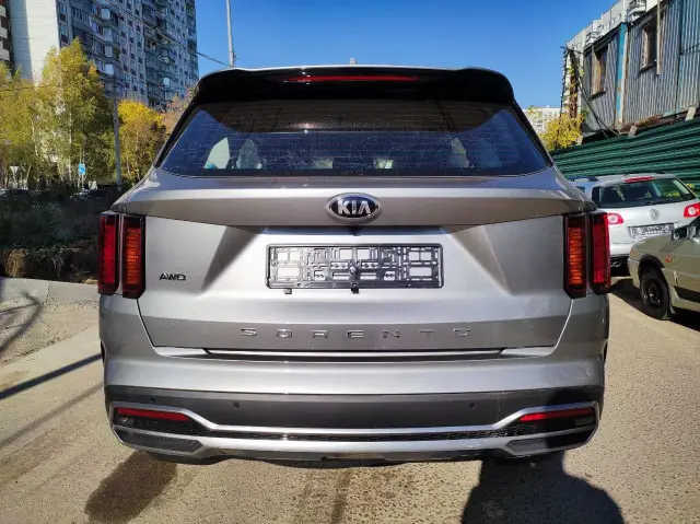 AG: предложение на { brand|capitalize }} Sorento 