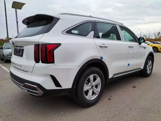 AG: предложение на { brand|capitalize }} Sorento