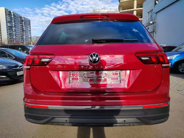 AG: предложение на { brand|capitalize }} Tiguan