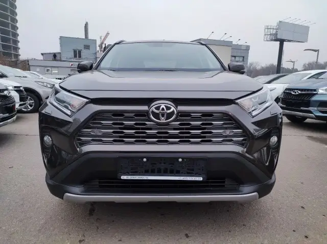AG: предложение на { brand|capitalize }} Rav4