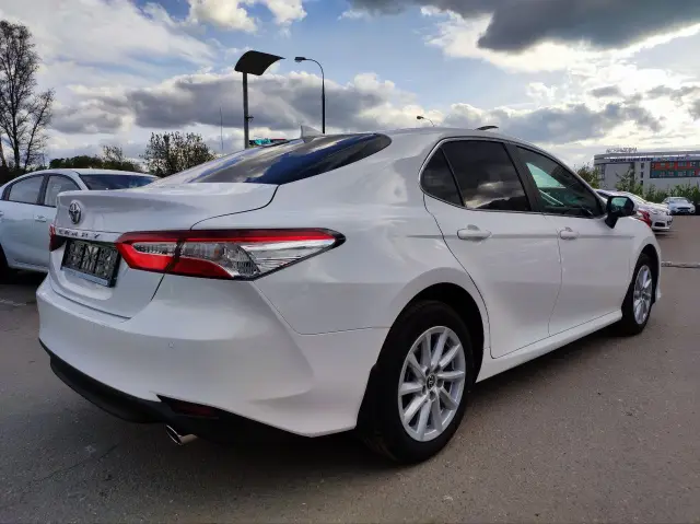 AG: предложение на { brand|capitalize }} Camry