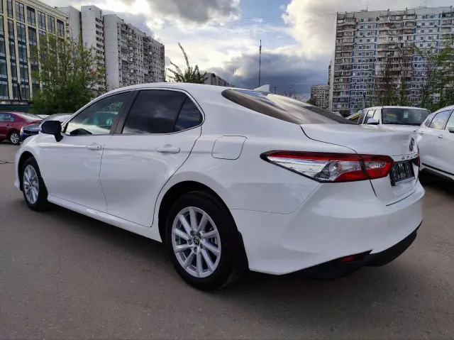 AG: предложение на { brand|capitalize }} Camry