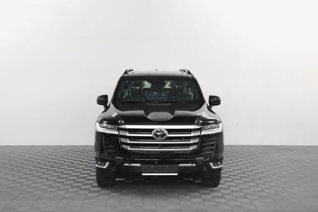 AG: предложение на { brand|capitalize }} Land Cruiser 300 